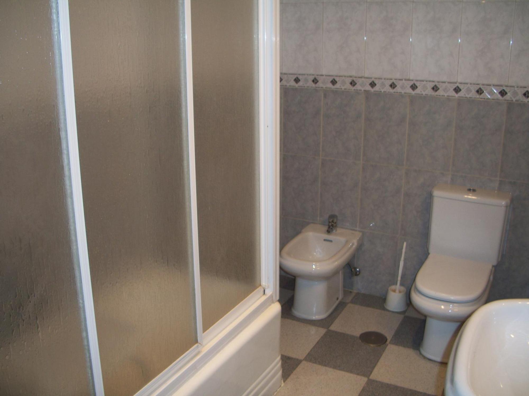 Hostal Paracuellos 파라쿠엘로스데자라마 외부 사진